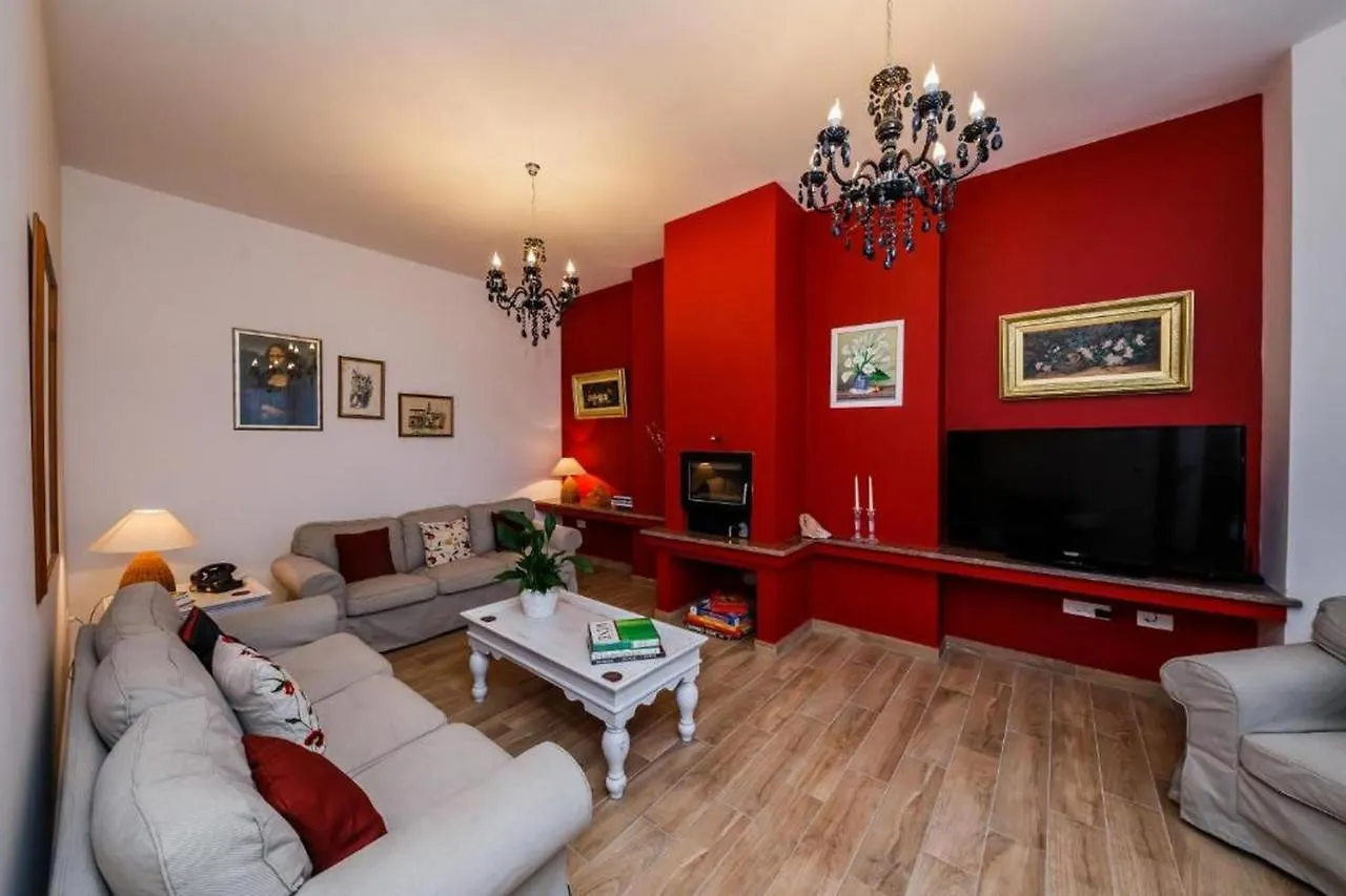 Villa Stone Queen Kastel Novi 0*,